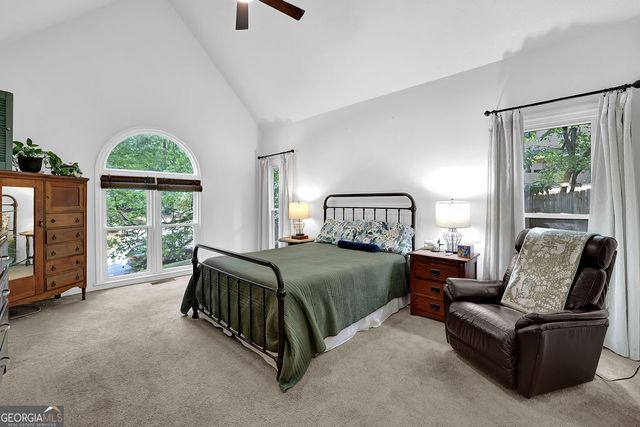 404 Kelly Circle, Woodstock, GA 30188