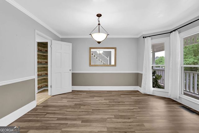 404 Kelly Circle, Woodstock, GA 30188