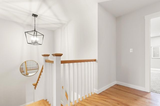 9 Orchard Pl 9, Foxboro, MA 02035