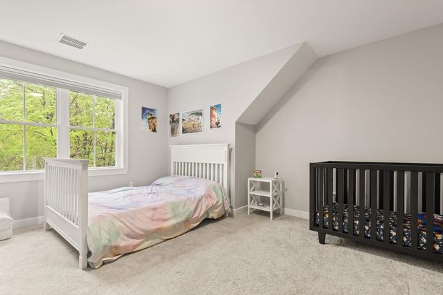 9 Orchard Pl 9, Foxboro, MA 02035