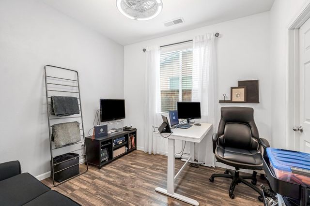 3940 Chessa Lane, Clovis, CA 93619