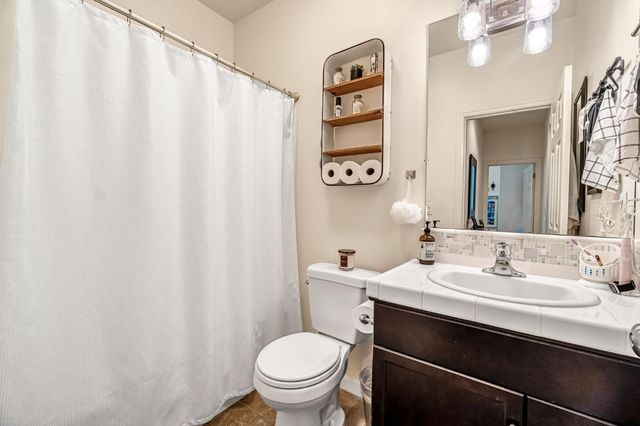 3940 Chessa Lane, Clovis, CA 93619