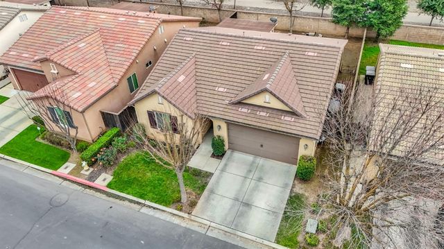 3940 Chessa Lane, Clovis, CA 93619