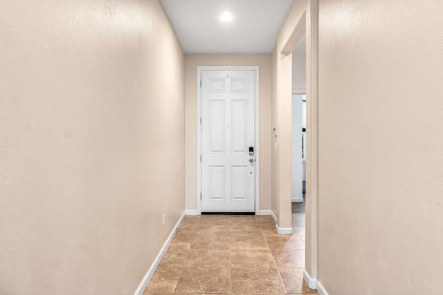 3940 Chessa Lane, Clovis, CA 93619