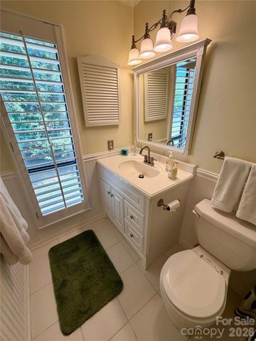 3100 Heathstead Place, Charlotte, NC 28210