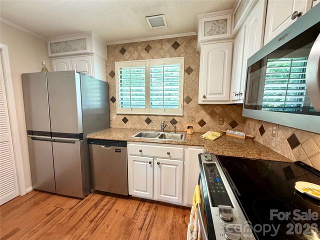 3100 Heathstead Place, Charlotte, NC 28210