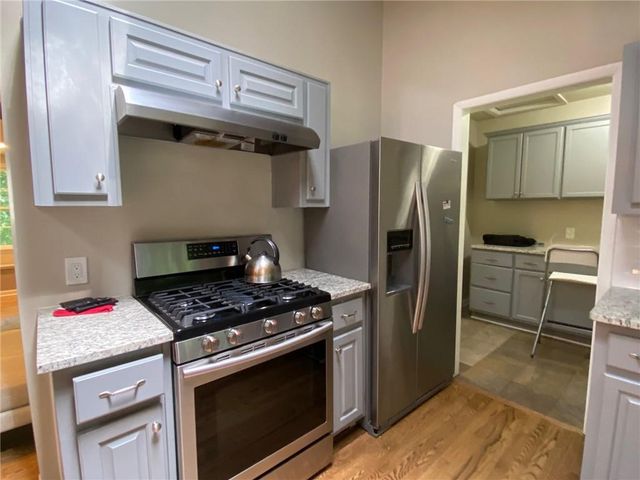 5810 Brookgreen Road, Atlanta, GA 30328