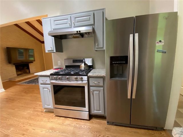 5810 Brookgreen Road, Atlanta, GA 30328