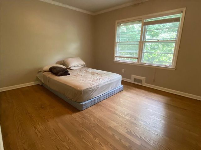 5810 Brookgreen Road, Atlanta, GA 30328