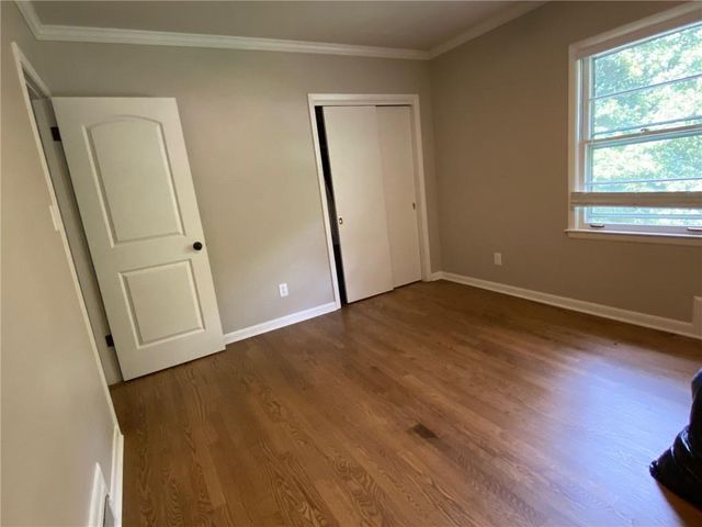 5810 Brookgreen Road, Atlanta, GA 30328