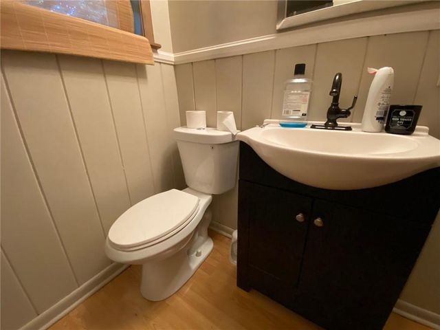 5810 Brookgreen Road, Atlanta, GA 30328