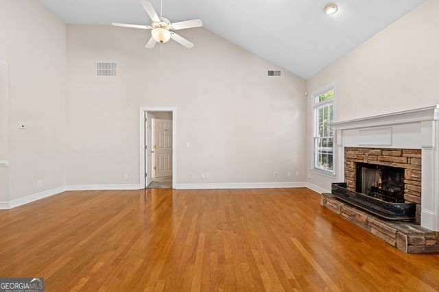 208 Riviera Court, Peachtree City, GA 30269