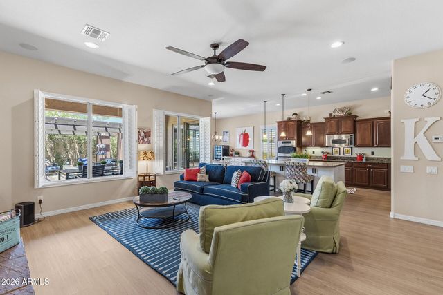 5530 W DESPERADO Way, Phoenix, AZ 85083