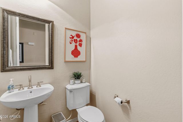 5530 W DESPERADO Way, Phoenix, AZ 85083