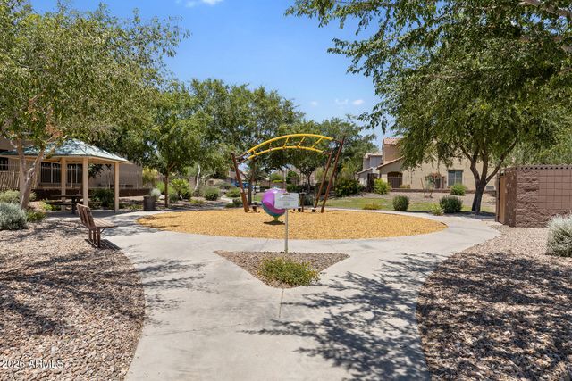 5530 W DESPERADO Way, Phoenix, AZ 85083