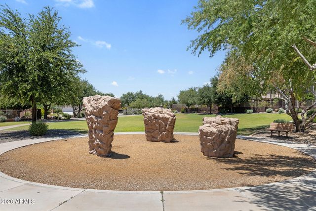 5530 W DESPERADO Way, Phoenix, AZ 85083