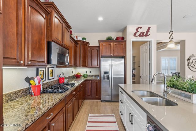 5530 W DESPERADO Way, Phoenix, AZ 85083