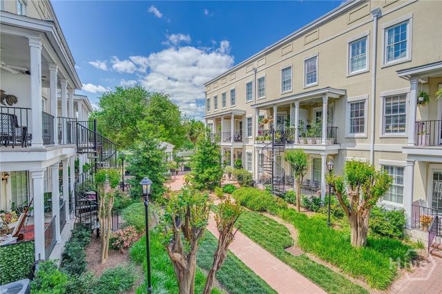 329 W Charlton Street, Savannah, GA 31401