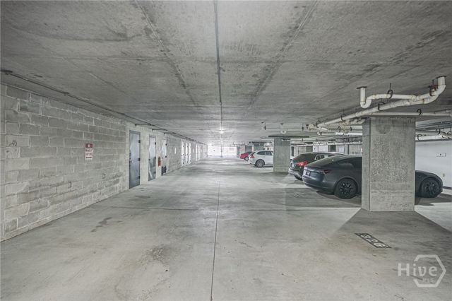 329 W Charlton Street, Savannah, GA 31401