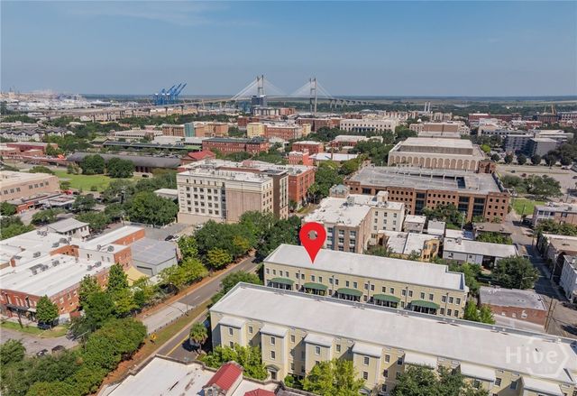 329 W Charlton Street, Savannah, GA 31401