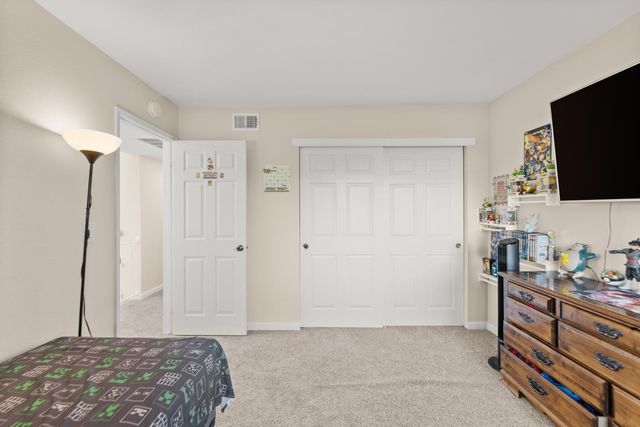 5861 Muldrow Rd, Sacramento, CA 95841