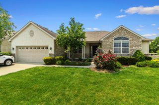 1245 Little Bear Loop, Lewis Center, OH 43035