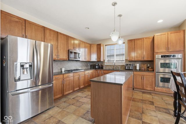 10961 Gossamer Lane, Noblesville, IN 46060