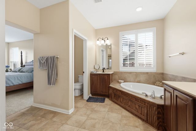 10961 Gossamer Lane, Noblesville, IN 46060