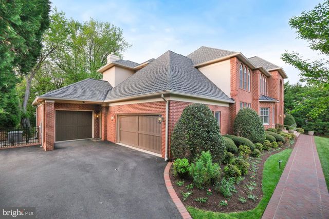 11724 GAINSBOROUGH RD, Potomac, MD 20854