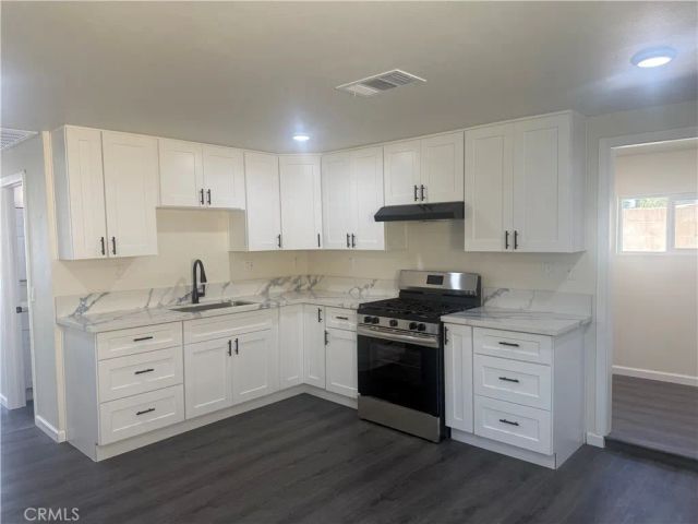 10337 Mull, Riverside, CA 92505