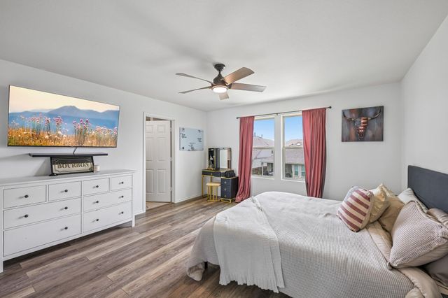 216 La Dera Drive, Liberty Hill, TX 78642