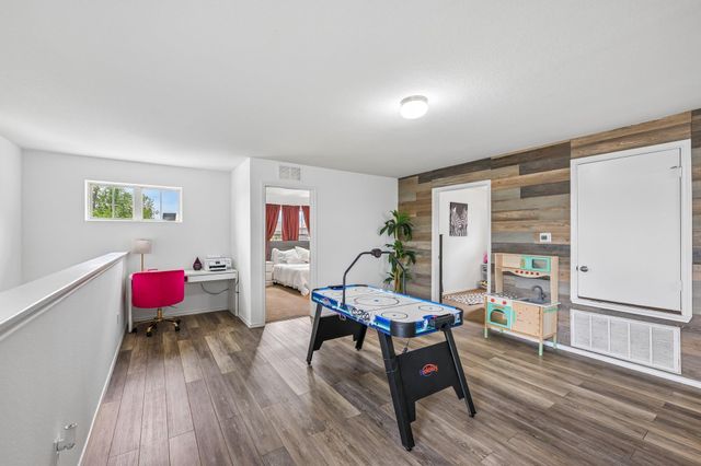 216 La Dera Drive, Liberty Hill, TX 78642