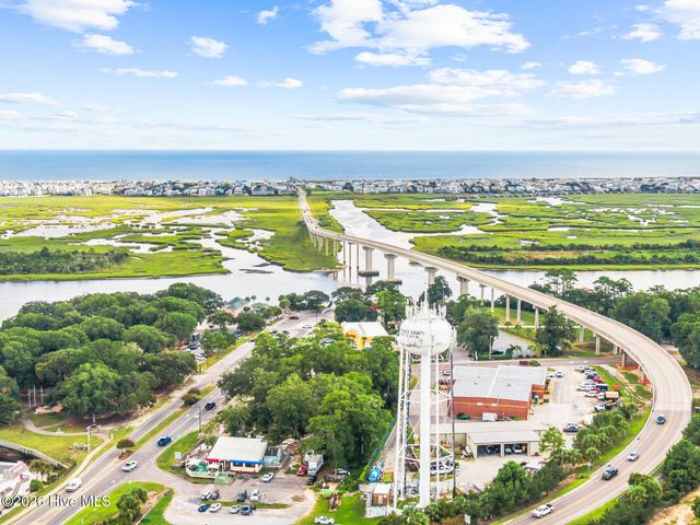 340 Persimmon Road, Calabash, NC 28467