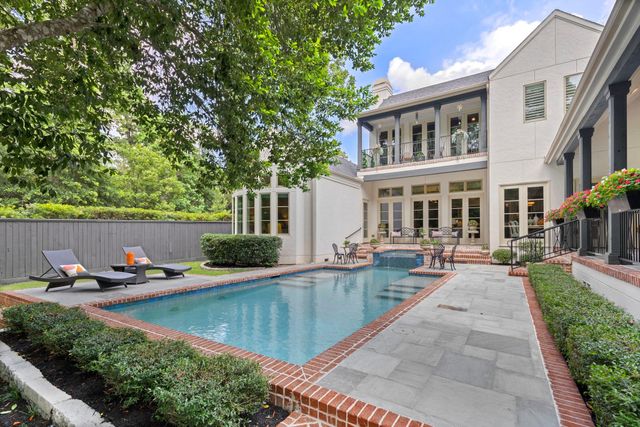 79 Simon Lake Lane, The Woodlands, TX 77381