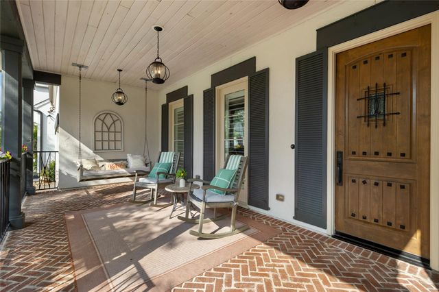 79 Simon Lake Lane, The Woodlands, TX 77381