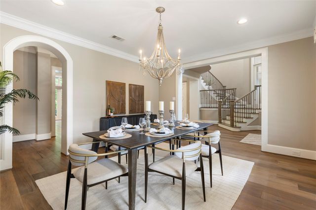 79 Simon Lake Lane, The Woodlands, TX 77381