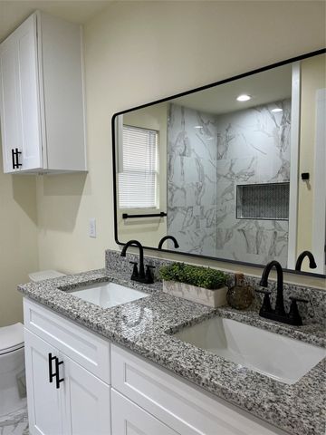 317 E 14th Avenue, Corsicana, TX 75110