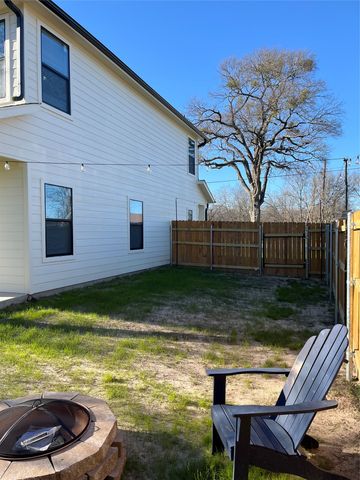 317 E 14th Avenue, Corsicana, TX 75110