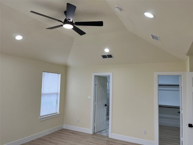 317 E 14th Avenue, Corsicana, TX 75110