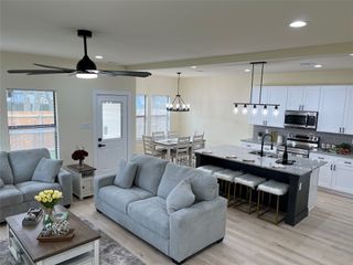 317 E 14th Avenue, Corsicana, TX 75110