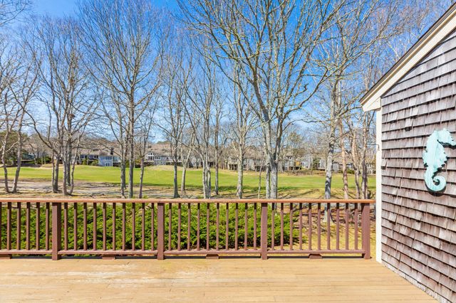 28 Wildflower Lane, Yarmouth Port, MA 02675