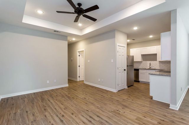 10317 10317 Lake Road Road 15B, Houston, TX 77070
