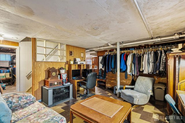 12 Brookside Road, Spotswood, NJ 08884