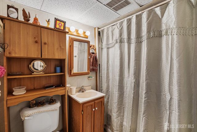 12 Brookside Road, Spotswood, NJ 08884