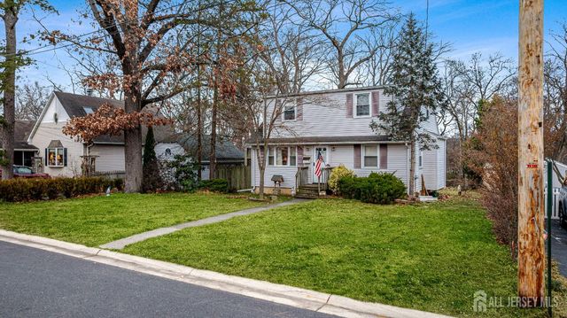 12 Brookside Road, Spotswood, NJ 08884