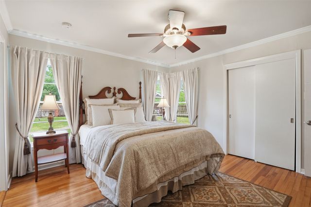 1216 Hilltop Drive, Cleburne, TX 76033