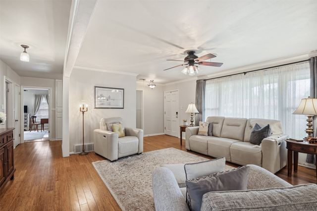 1216 Hilltop Drive, Cleburne, TX 76033