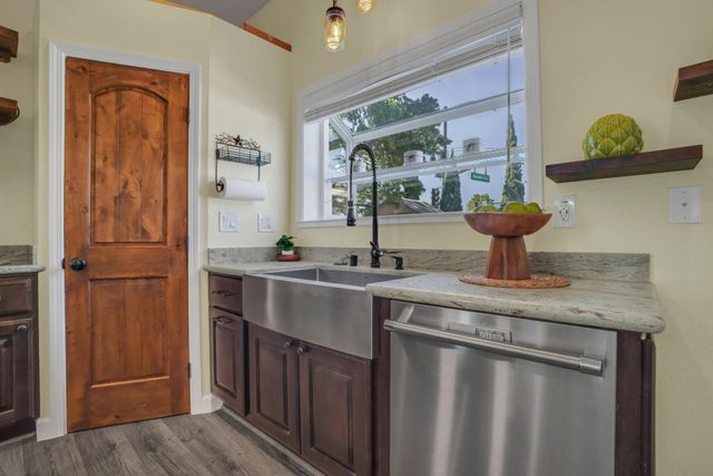 227 Cleopatra Drive, Pleasant Hill, CA 94523