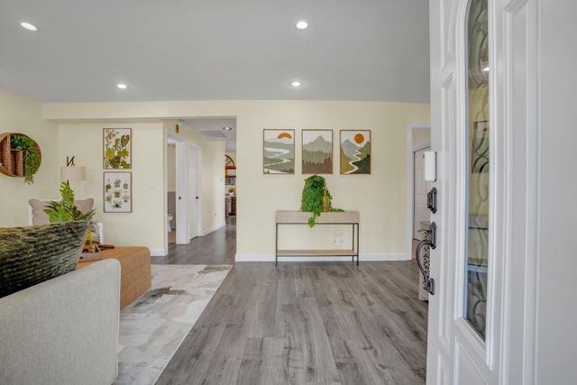 227 Cleopatra Drive, Pleasant Hill, CA 94523