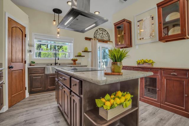 227 Cleopatra Drive, Pleasant Hill, CA 94523